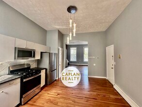 46 Warren St, Unit 1 in New Haven, CT - Building Photo - Building Photo