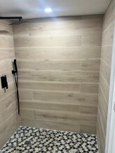 252 E 36th St in Hialeah, FL - Building Photo - Building Photo