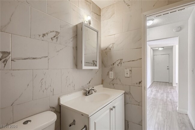 property at 716 Pensacola Ln