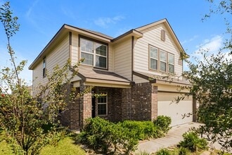 8005 Wayside Village Way in Houston, TX - Building Photo - Building Photo