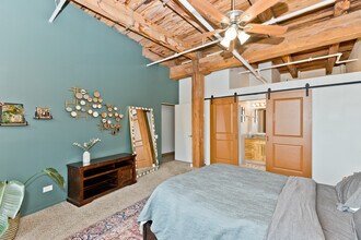 331 S Peoria St in Chicago, IL - Building Photo - Building Photo