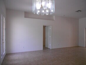 5491 NW Dabney Ct in Port St. Lucie, FL - Building Photo - Building Photo