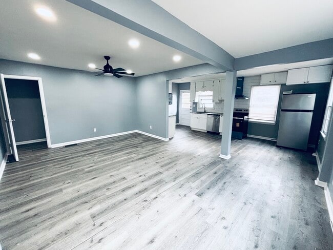 800 West Ave in Gainesville, GA - Foto de edificio - Building Photo