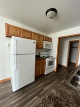 2627 S 17th St, Unit 301 in Grand Forks, ND - Foto de edificio - Building Photo