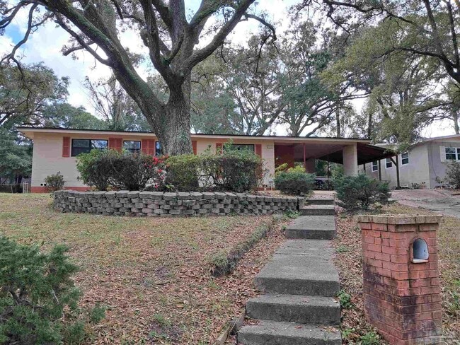 4929 Springhill Dr in Pensacola, FL - Building Photo - Building Photo