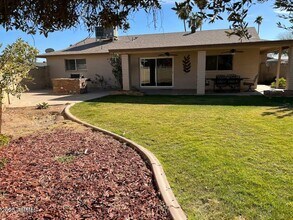 2338 W Concho Ave in Mesa, AZ - Building Photo - Building Photo
