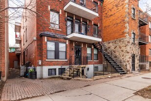 5312-5322 Papineau Av in Montréal, QC - Building Photo