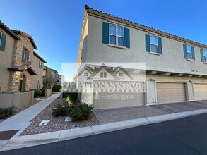 4709 E Portola Valley Dr in Gilbert, AZ - Building Photo - Building Photo