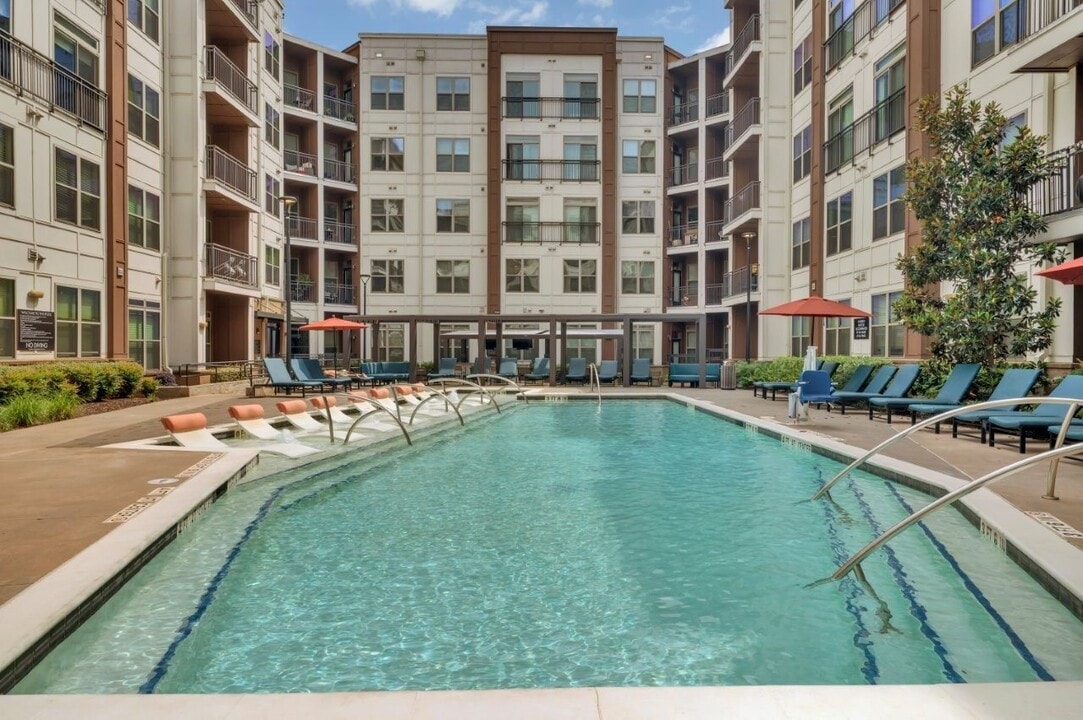 Alton Optimist Park in Charlotte, NC - Foto de edificio