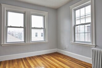 52 Mansfield St in Somerville, MA - Foto de edificio - Building Photo