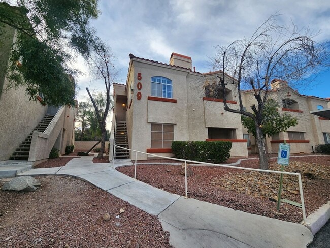509 Indian Bluff St in Las Vegas, NV - Building Photo - Building Photo