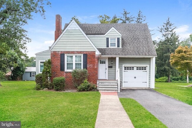 property at 227 Delview Ln