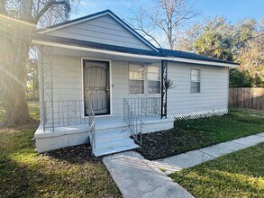 3146 2nd St Cir in Jacksonville, FL - Building Photo - Building Photo