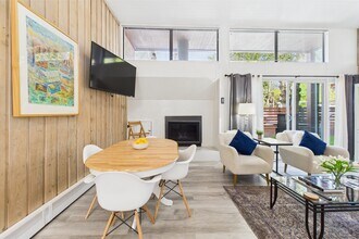 311 S Aspen St in Aspen, CO - Building Photo - Building Photo