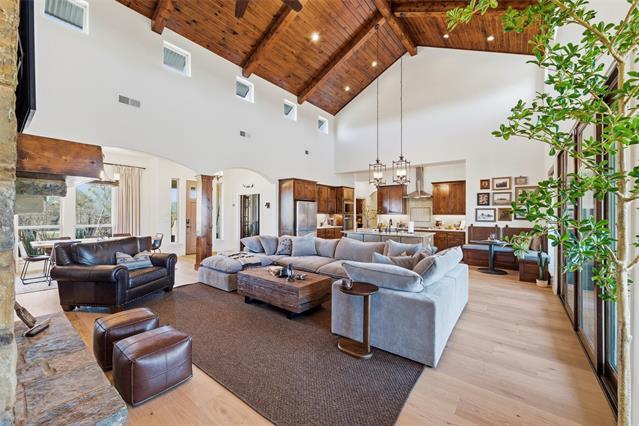 property at 570 S Point Ct