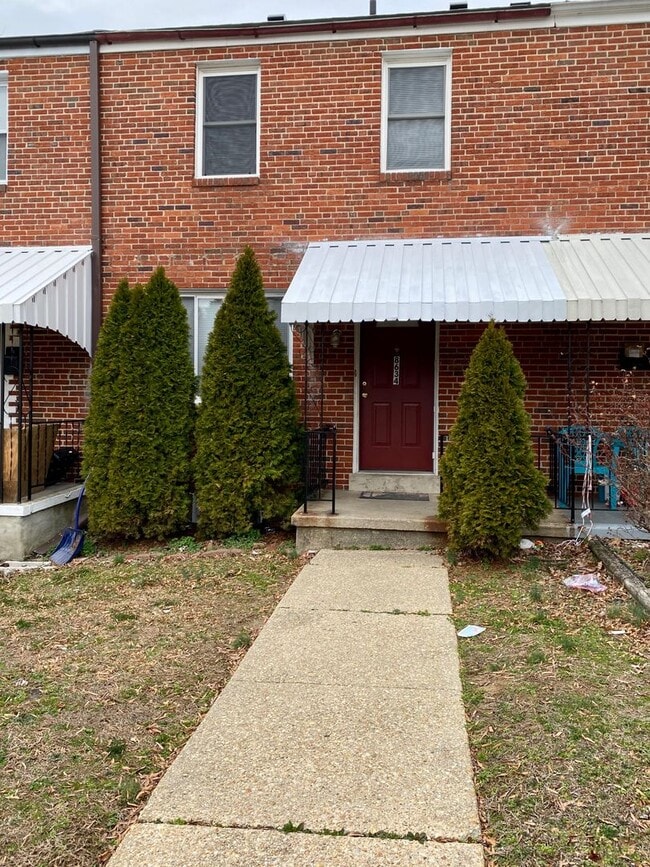 8634 Willow Oak Rd