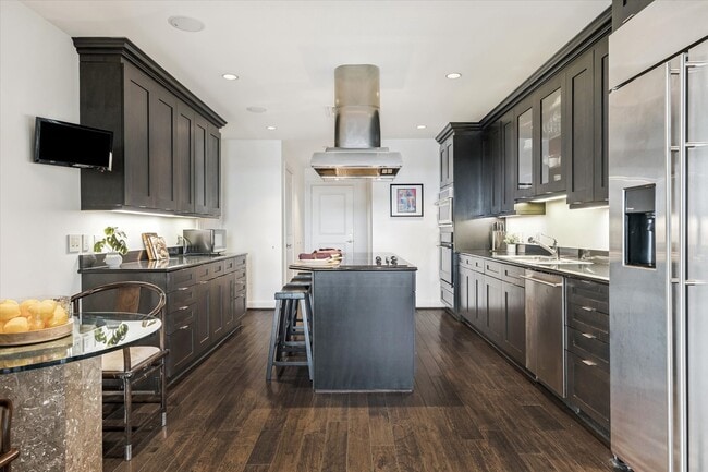 property at 1100 Uptown Park Blvd