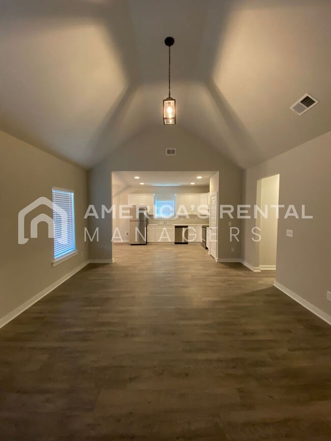 156 Wisconsin Ave in Thorsby, AL - Building Photo - Building Photo