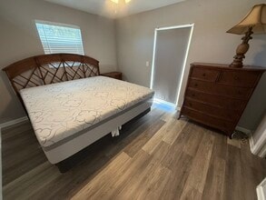 381 Ortega Ln in Marco Island, FL - Building Photo - Building Photo