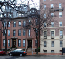 319 Dartmouth St Apartments