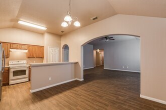 17006 Marlin Spike Way in Crosby, TX - Building Photo - Building Photo