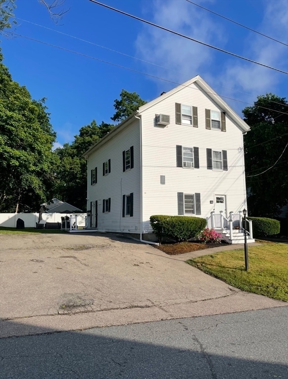 44 Prospect St in North Attleboro, MA - Building Photo - Building Photo