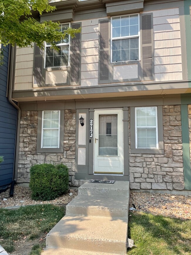 property at 2917 W 81st Ave