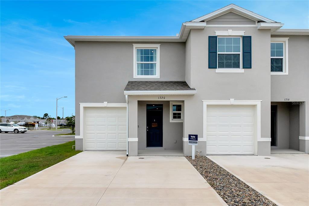 1720 Cambrelle Wy in St. Cloud, FL - Building Photo
