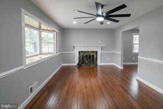 10802 Blossom Ln in Silver Spring, MD - Building Photo - Building Photo