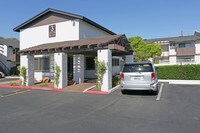 Exterior - Tides on Thomas Apartments in Phoenix, Arizona