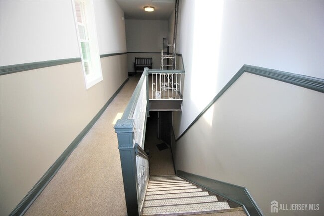 474 Rahway Ave in Woodbridge Township, NJ - Building Photo - Building Photo