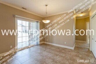 3923 141st St. in Urbandale, IA - Foto de edificio - Building Photo