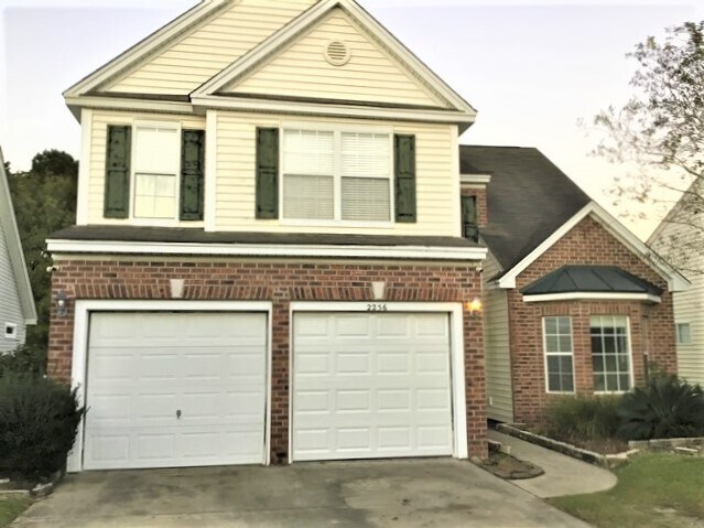 2236 Blakers Blvd in Bluffton, SC - Foto de edificio