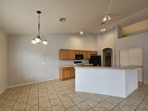 7491 W Colony Park Dr in Tucson, AZ - Foto de edificio - Building Photo