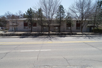 1921-1927 Anderson Ave in Manhattan, KS - Building Photo - Building Photo