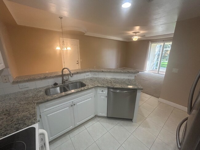 3944 Pomodoro Cir in Cape Coral, FL - Building Photo - Building Photo