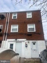 226 Foster Ave in Sharon Hill, PA - Foto de edificio - Building Photo