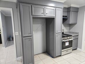 12315 Barbizon Dr in Houston, TX - Building Photo - Building Photo