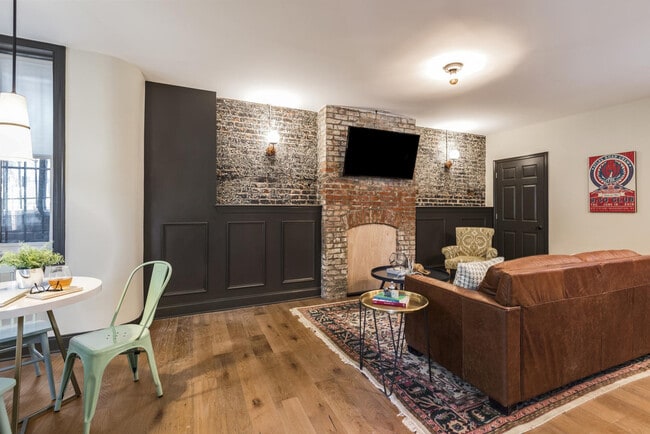 1314 9th St NW in Washington, DC - Foto de edificio - Building Photo