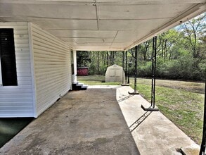 8665 Co Rd 150 in Courtland, AL - Foto de edificio - Building Photo