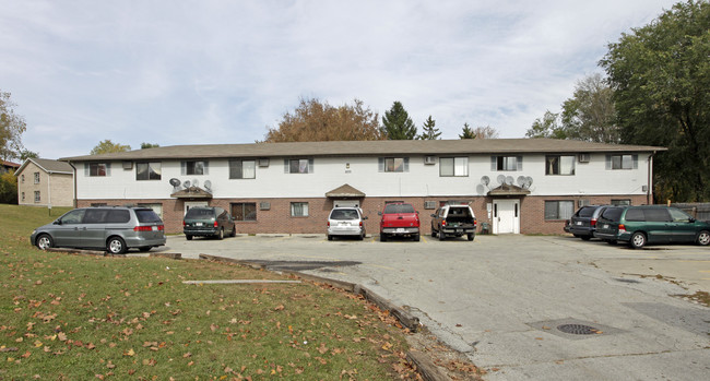 Imperial Heights Apartments in Green Bay, WI - Building Photo - Building Photo