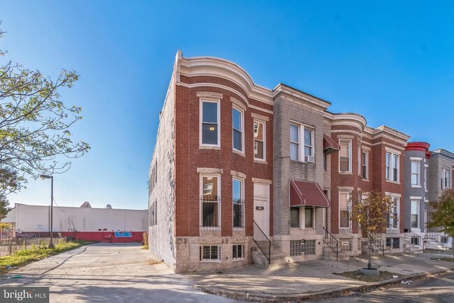 1243 E Lanvale St in Baltimore, MD - Building Photo - Building Photo