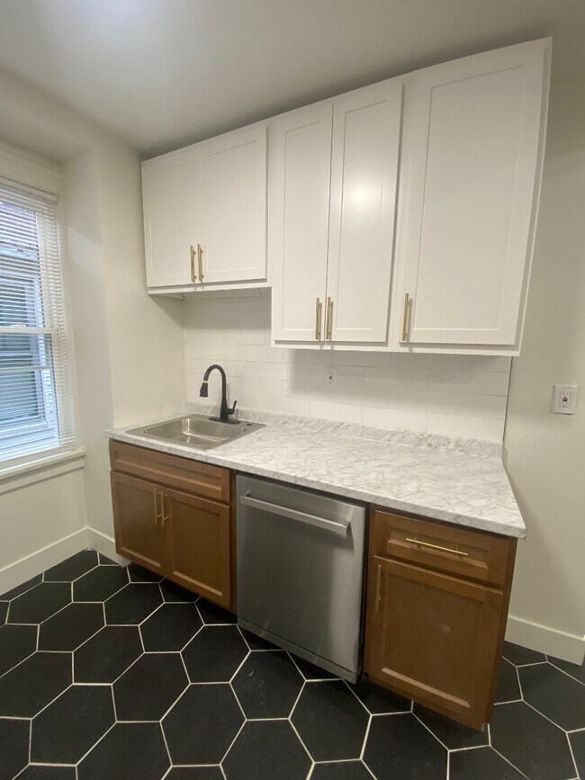 4746 S Grand Blvd in St. Louis, MO - Building Photo - Building Photo