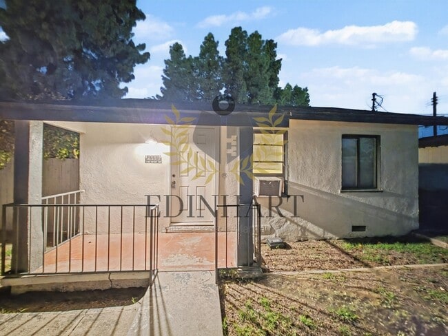 1838 Monterey St in Bakersfield, CA - Building Photo - Building Photo