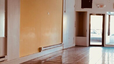 1241 Main Ave in Clifton, NJ - Foto de edificio - Building Photo