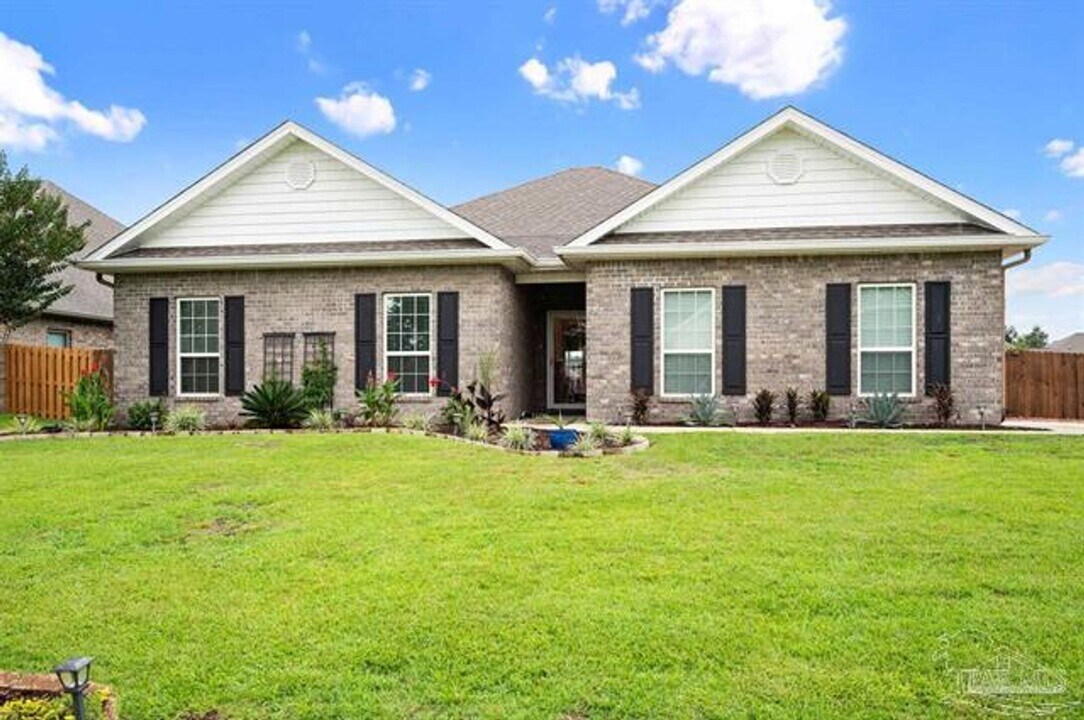4738 Felicity Ln in Pace, FL - Building Photo