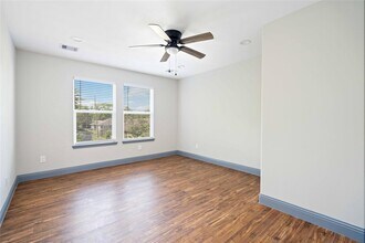 4506 Mayflower St in Houston, TX - Building Photo - Building Photo