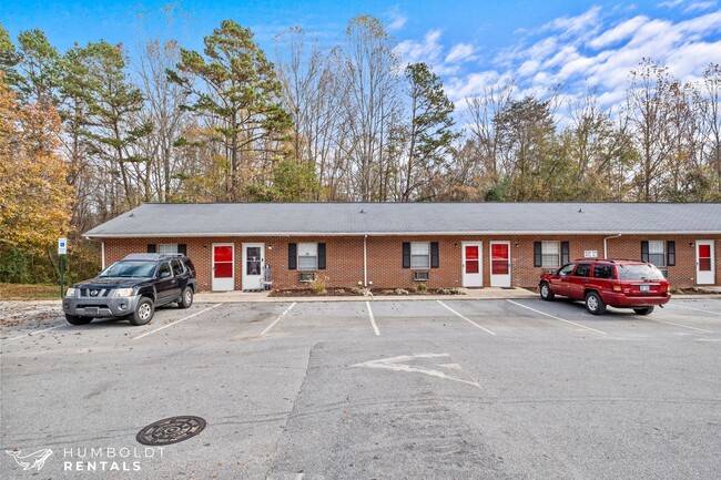 Residences At Humboldt Lake in Gastonia, NC - Building Photo - Building Photo