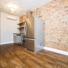 1351 Hancock St-Unit -2H in Brooklyn, NY - Foto de edificio - Building Photo