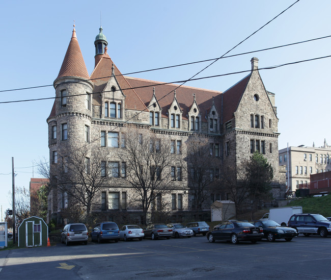 Finch Towers in Scranton, PA - Building Photo - Building Photo